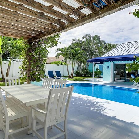 Coastal Villa With Private Yard And Heated Pool! North Palm Beach Εξωτερικό φωτογραφία