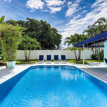 Coastal Villa With Private Yard And Heated Pool! North Palm Beach Εξωτερικό φωτογραφία