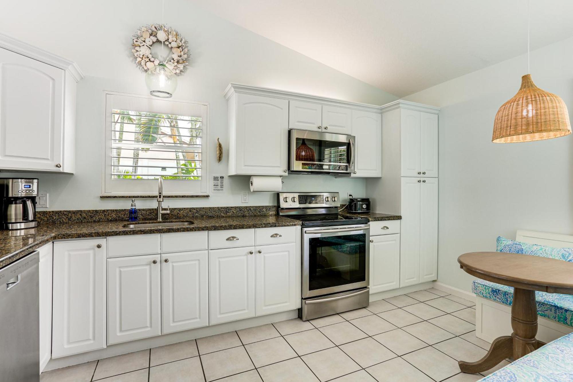 Coastal Villa With Private Yard And Heated Pool! North Palm Beach Εξωτερικό φωτογραφία
